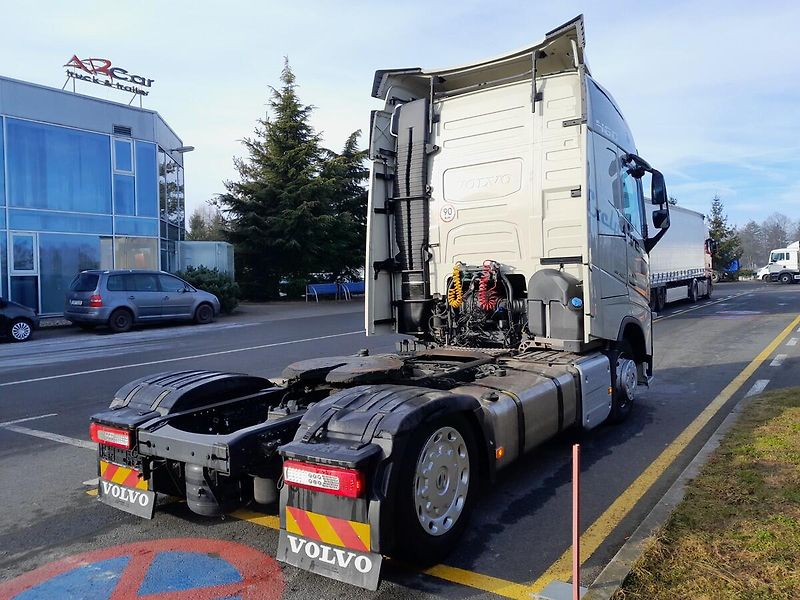 Volvo FH 460 LowDeck - fotka 5 z 37