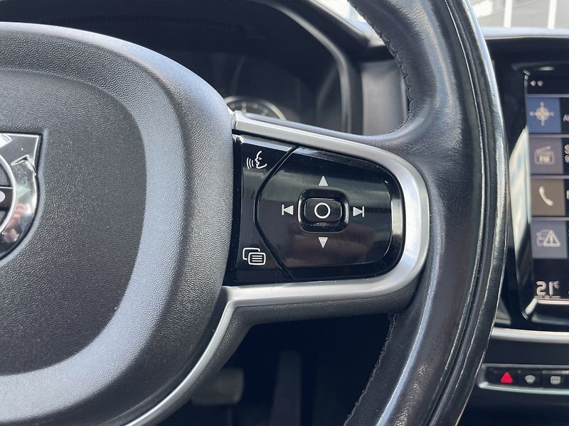 Volvo V90 (2016) 2.0 T5,187kW,Inscription,DPH,K - fotka 15 z 51