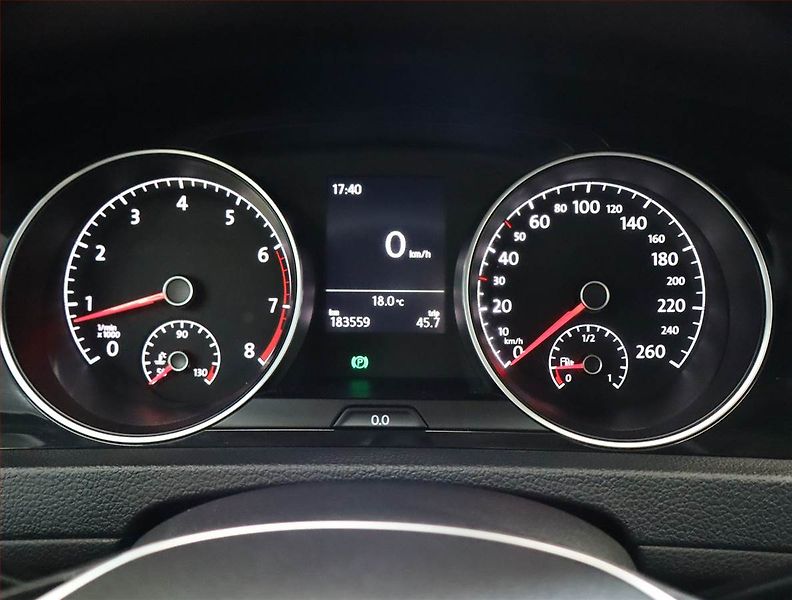 Volkswagen Golf (2013) 1.4 TSI, Serv.kniha, Xenony - fotka 11 z 22
