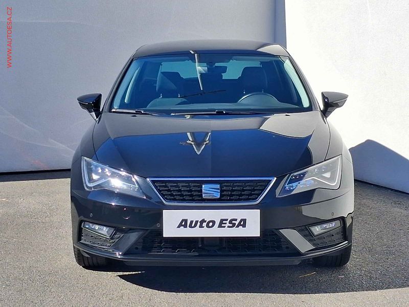 Seat Leon (2020) 1.0 TSi, Style, LED - fotka 2 z 16
