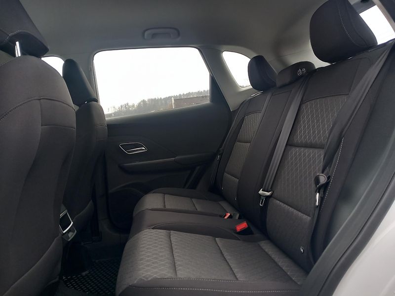MG ZS (2025) HEV Essential - fotka 16 z 18