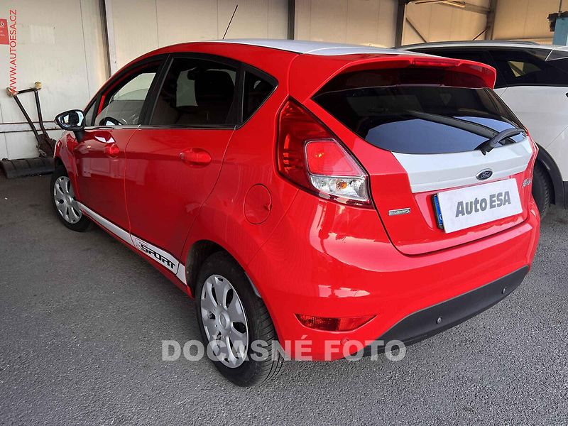 Ford Fiesta (2014) 1.0 EB, serv. kniha, digi ac - fotka 2 z 3