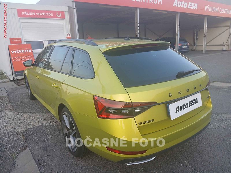 Škoda Superb (2021) 2.0TDi 4x4, ČR, Sportline - fotka 2 z 3