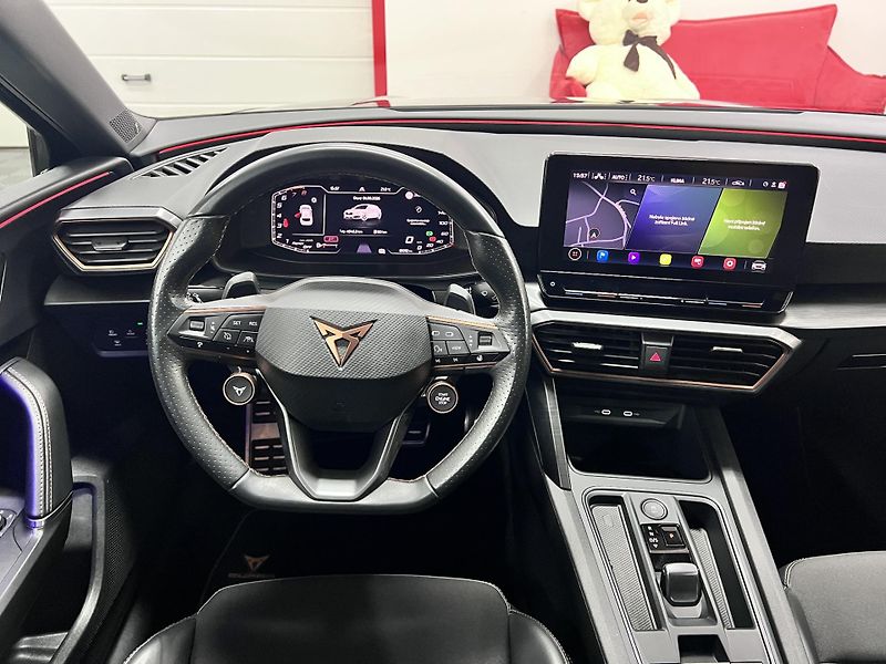 Cupra Leon 2.0 TSI 221 kW 2022 - fotka 20 z 47