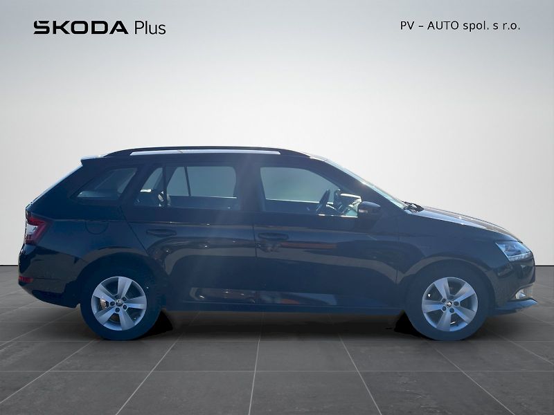 Škoda Fabia (2021) 1.0 TSI 70kW Style Plus combi - fotka 25 z 30