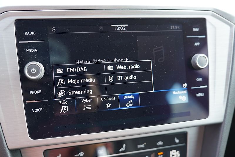 Volkswagen Passat (2020) B8 2.0TDi 90kW DSG - fotka 39 z 45