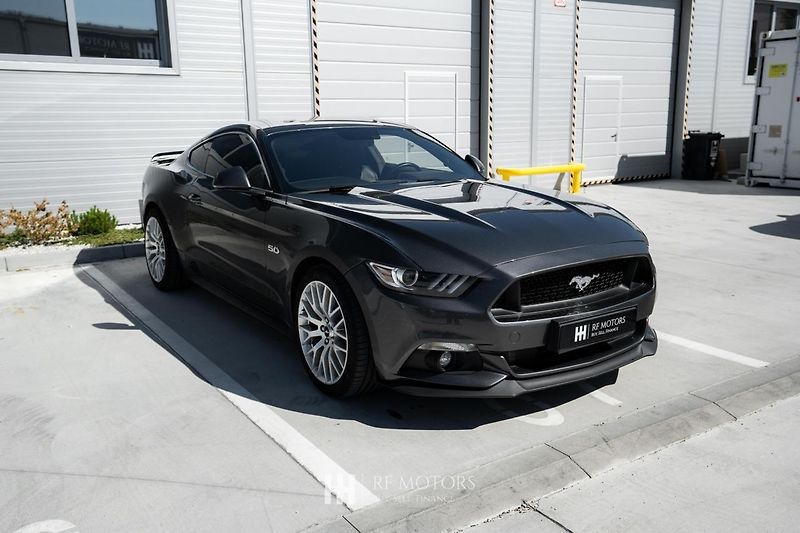 Ford Mustang (2018) Mustang 5.0 V8 GT 310kW - fotka 4 z 43