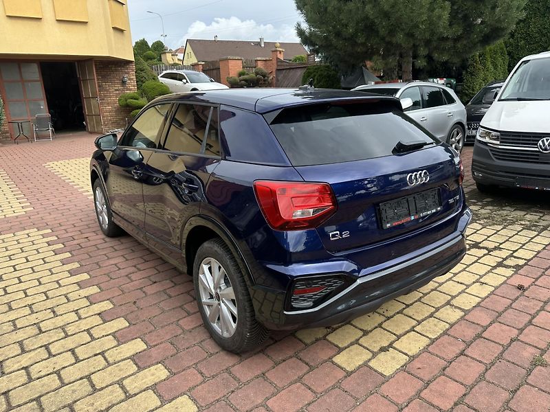 Audi Q2 35TFSi, S-Tronic, kamera - fotka 7 z 16