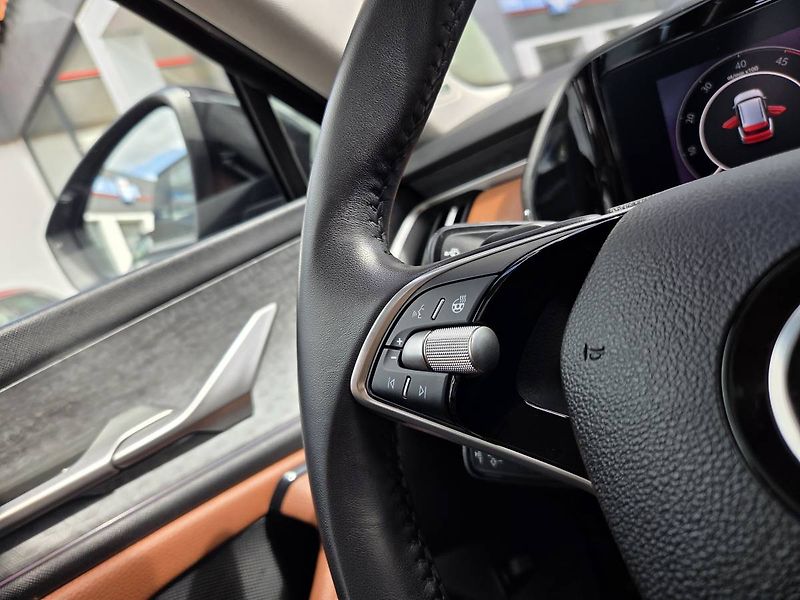 Škoda Kodiaq (2024) 2.0 TDI DSG 4x4 Exclusive 7mís - fotka 16 z 55