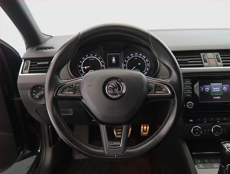 Škoda Octavia (2014) RS 2.0 TDI, Automat, Navi - fotka 18 z 24