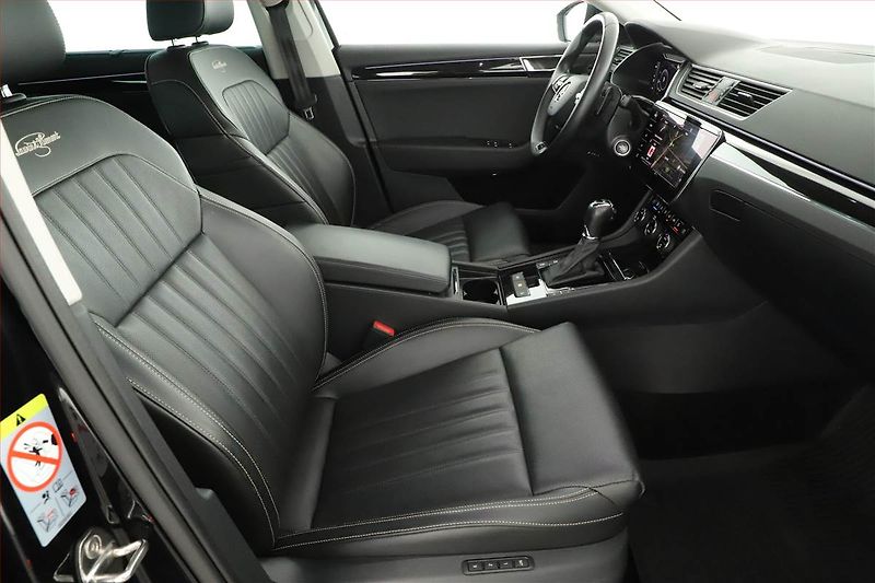 Škoda Superb (2020) Laurin&Klement 2.0 TDI - fotka 7 z 31