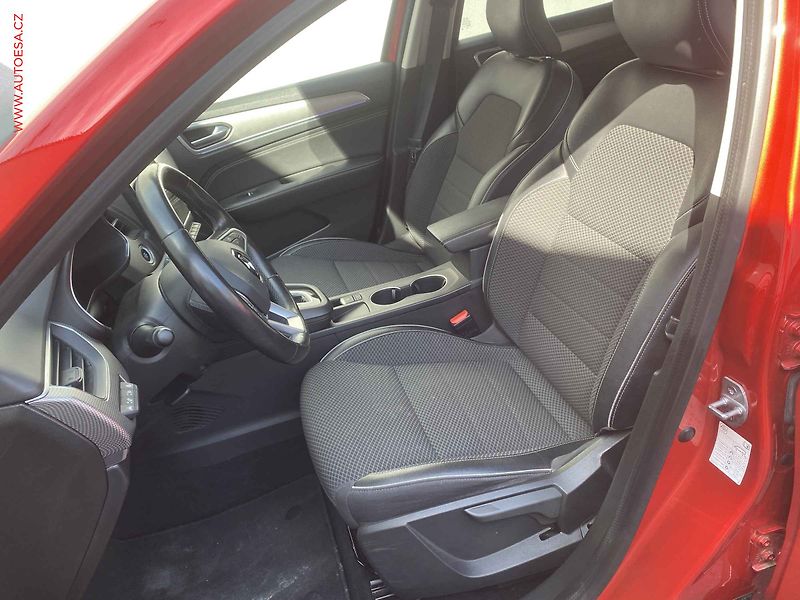 Renault Arkana (2021) 1.6i E-TECH, 1.maj,ČR - fotka 9 z 18