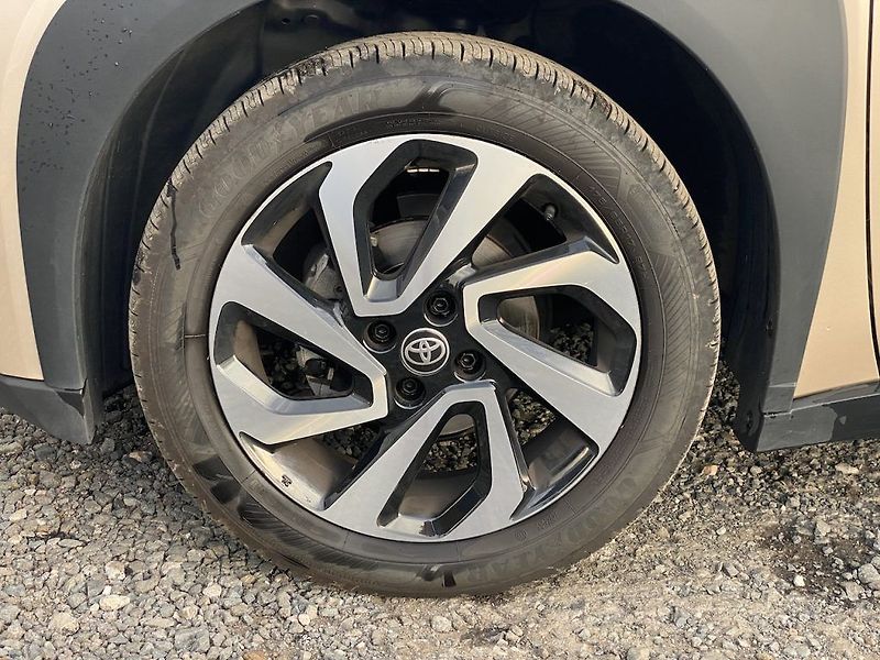 Toyota Aygo 1.0i, ČR, Style Tech, automat - fotka 10 z 17
