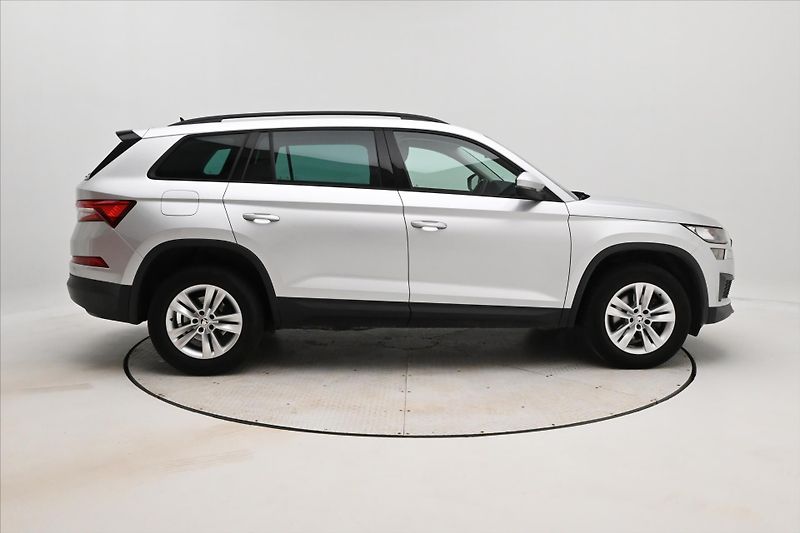 Škoda Kodiaq 2,0 TDI 110 kW DSG Ambition Zá - fotka 4 z 29