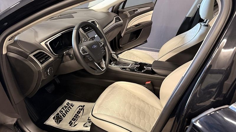 Ford Mondeo (2018) 2.0HYBRID,VIGNALE - fotka 9 z 25