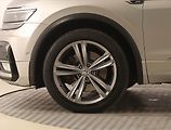 Volkswagen Tiguan (2016) R-Line 2.0 TSI - náhled 15