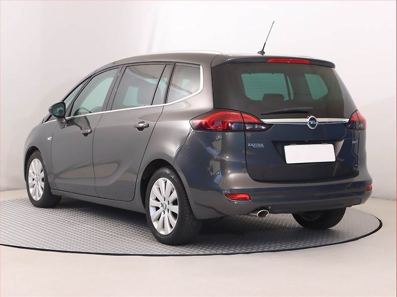 Opel Zafira (2016) Cosmo 2.0 CDTI, Automat - fotka 4 z 19
