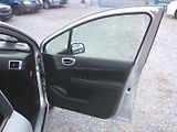 Peugeot 307 (2007) 2.0i 16V  SW , závěs - náhled 23