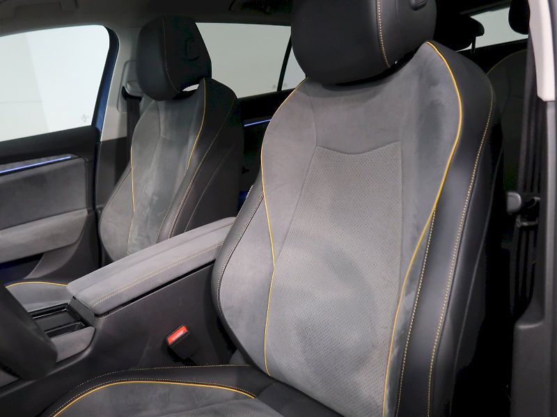 Škoda Superb (2024) SELECTION 2.0TDI 110KW DSG PAN - fotka 15 z 42