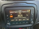 Jeep Renegade (2015) 2.0 CRD 4x4 Limited Aut Pano - náhled 35