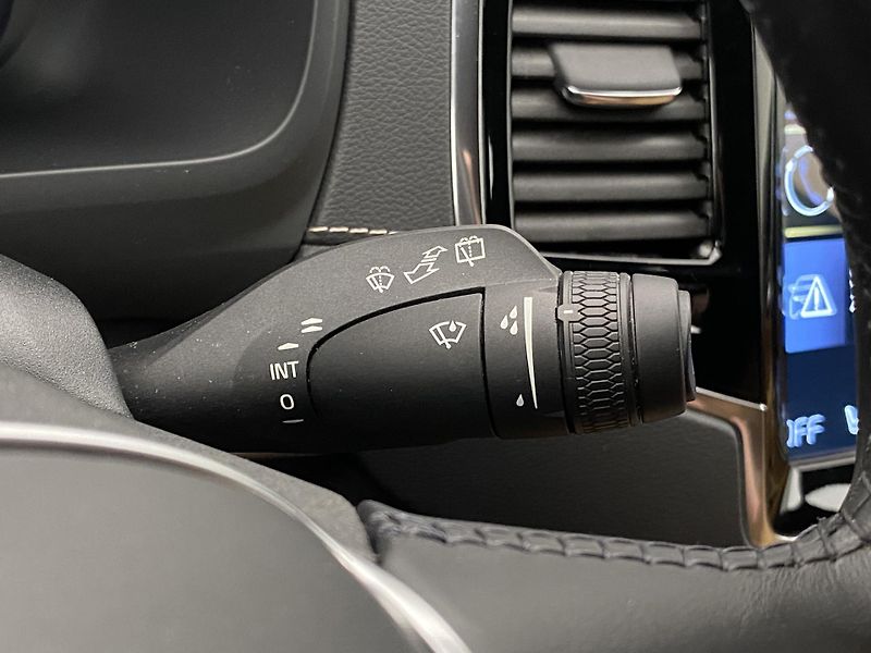 Volvo XC90 B5 AWD INSCRIPTION AUT CZ - fotka 22 z 52
