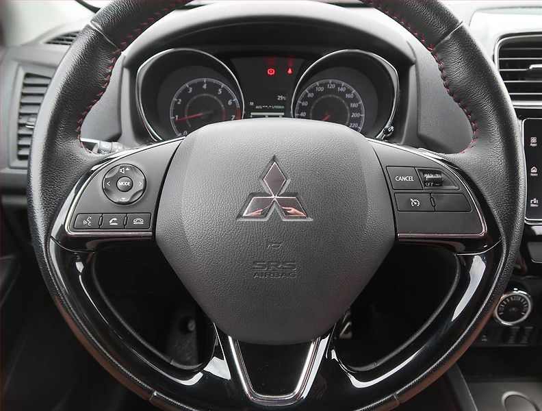 Mitsubishi ASX (2018) 1.6 MIVEC, Serv.kniha, Xenony - fotka 15 z 18