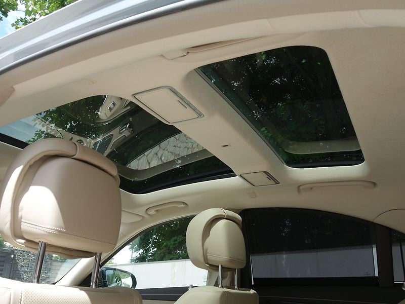 Mercedes-Benz Třídy S (2014) S63*AMG*25000KM!!*CARBON*TOP!! - fotka 15 z 50