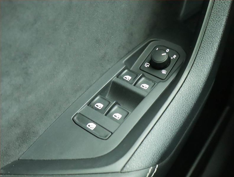 Škoda Kodiaq (2020) Sportline 1.5 TSI - fotka 16 z 20