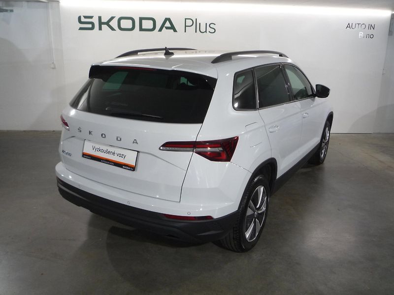 Škoda Karoq (2023) 2,0TDi 85kW STYLE Plus - fotka 2 z 26