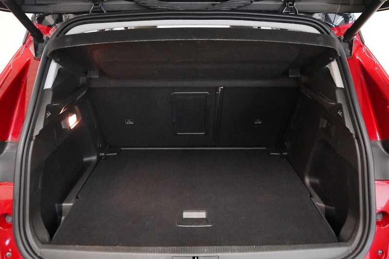 Opel Grandland X - fotka 27 z 28