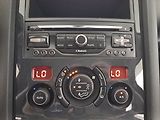 Peugeot 5008 (2014) 1.6 HDi, Navi, Tempomat - náhled 15