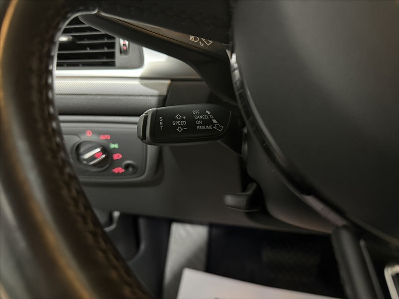 Audi A6 Allroad 3,0   TDI MATRIX KAMERA ALCA - fotka 13 z 37