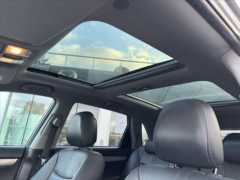 Kia Sorento 2,2 CRDi AT 4x4 Premium PANORA - fotka 12 z 38