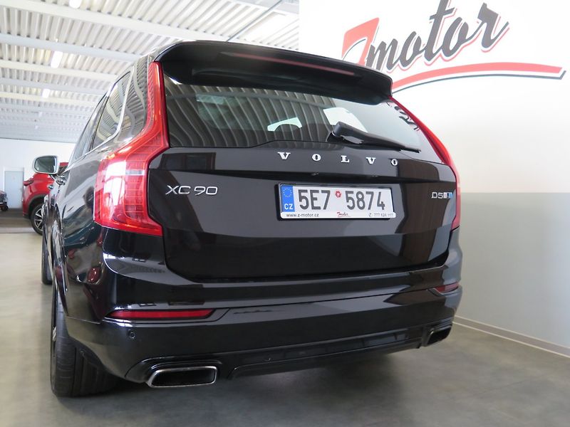 Volvo XC90 (2015) 2.0D5 RDesign,AWD,PoleStar,B&W - fotka 39 z 42