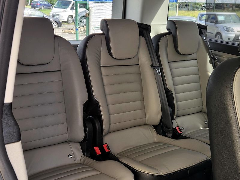 Ford Tourneo Custom TDCi Titanium-X SERV.KNÍŽKA - fotka 27 z 51