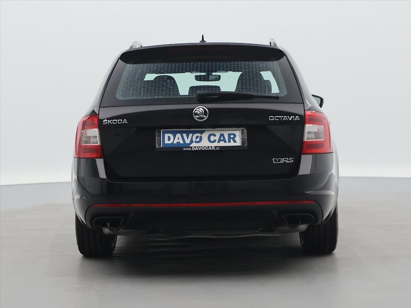 Škoda Octavia 2,0 TSI DSG RS230 CZ Challenge - fotka 6 z 37