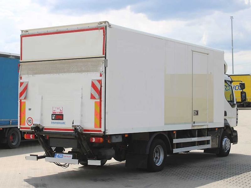 Renault Trucks D D Cab 2.1, EURO 6, HYDRAULICKÉ - fotka 3 z 21