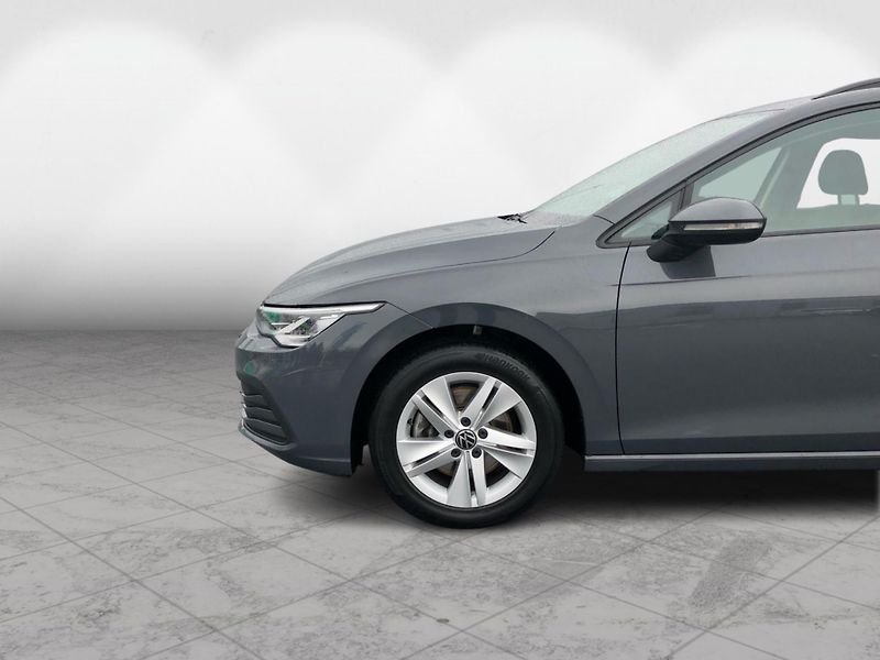 Volkswagen Golf Wa 2.0 Life DT085 Variant 2.0 - fotka 10 z 27
