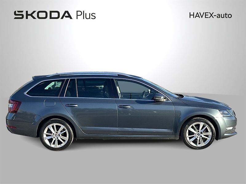Škoda Octavia (2018) Combi 2.0 TDI DSG Style + - fotka 31 z 31