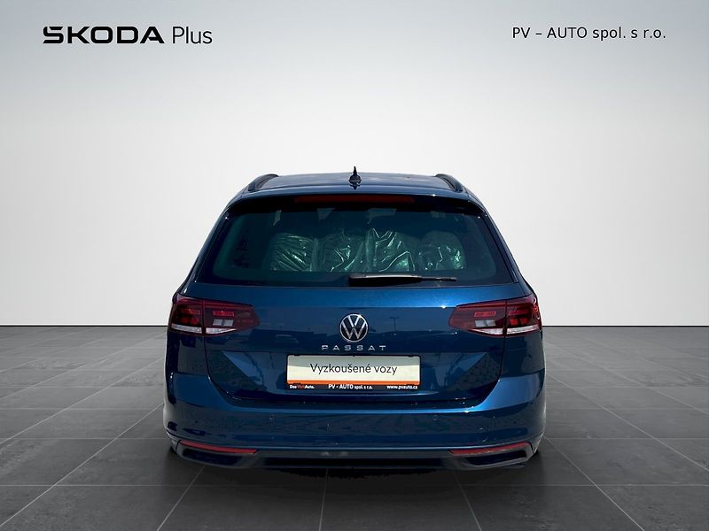 Volkswagen Passat (2023) 2.0TDI 110kW DSG Business - fotka 27 z 34