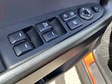 Kia Sportage (2010) 2.0CRDi AWD, Xenon, park - náhled 11
