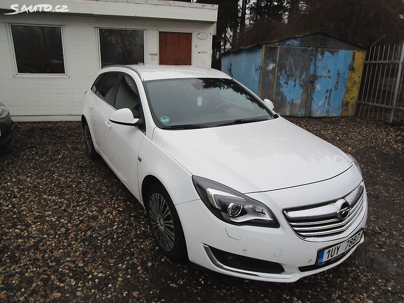 Opel Insignia 2,0D-120KW-NOVÁ STK+OLEJ - fotka 1 z 27