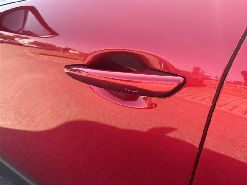 Mazda CX-30 2,0 i 137kW AT GT Plus CARPLAY - fotka 45 z 48