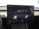 Tesla Model Y (2022) Long Range AWD 79kWh, SoH 93% - náhled 17