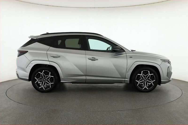 Hyundai Tucson (2022) N-Line 1.6 T-GDI, 4X4, ČR - fotka 6 z 17