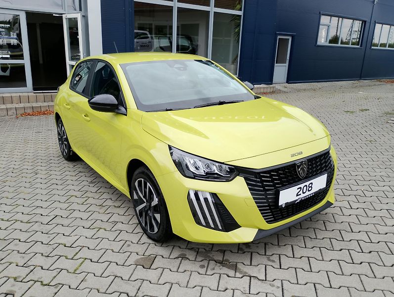 Peugeot 208 (2026) STYLE Hybrid 110 e-DCS6 - fotka 1 z 23