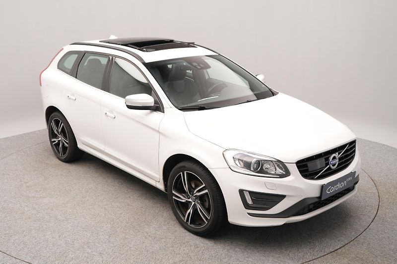 Volvo XC60 D4 R-DESIGN AUT - fotka 13 z 46