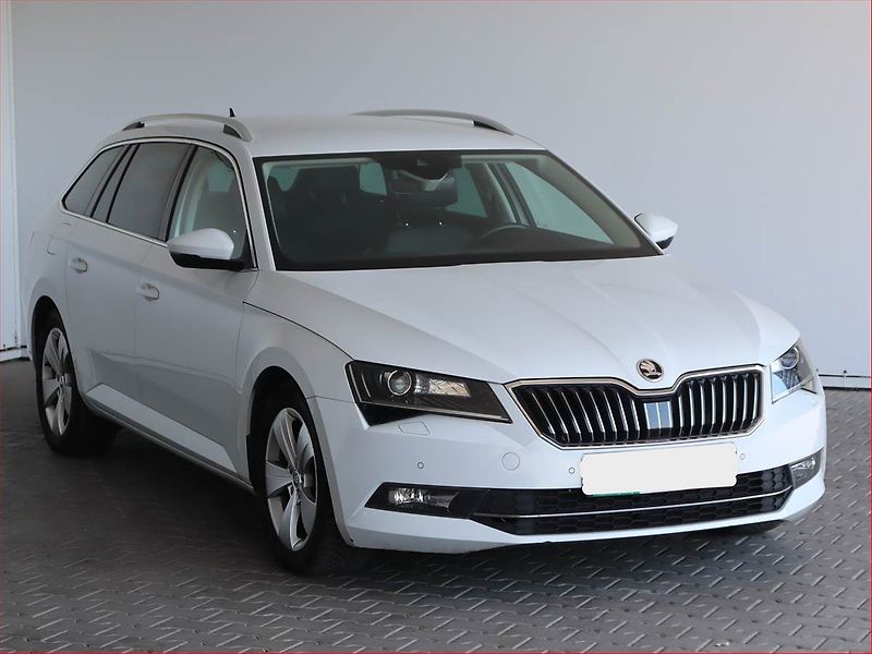 Škoda Superb (2018) 2.0 TDI, Automat, Kůže, Navi - fotografie inzerátu
