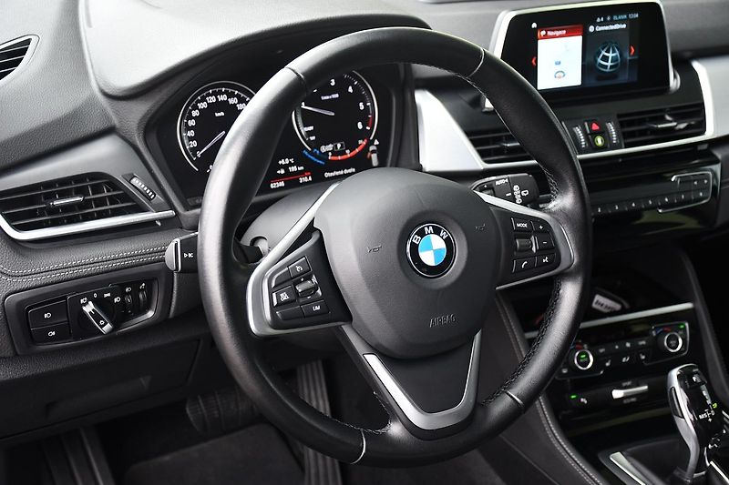 BMW Řada 2 216D GRAN TOURER 1M ČR - fotka 13 z 36