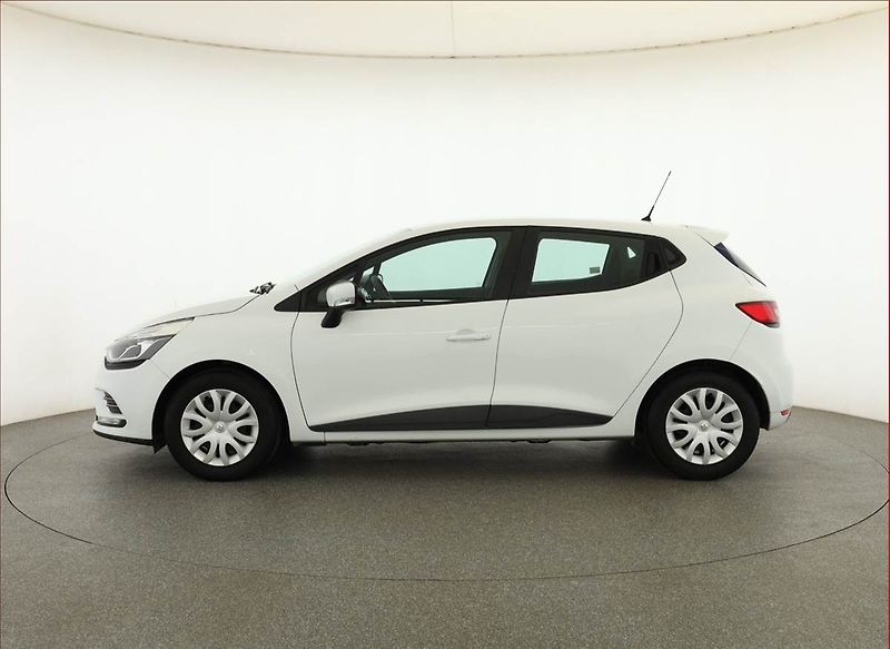 Renault Clio (2017) 1.2 16V, Tempomat - fotka 3 z 16